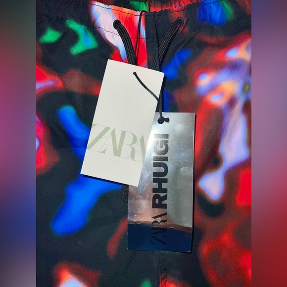 LIMITED EDITION RHU (ZARAxRHUIGI) Multicolored Shorts - Picture 7 of 11